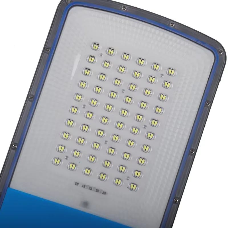 مصباح شارع LED يعمل بالطاقة ال - مراجعة Solar Street Light Led وسعره